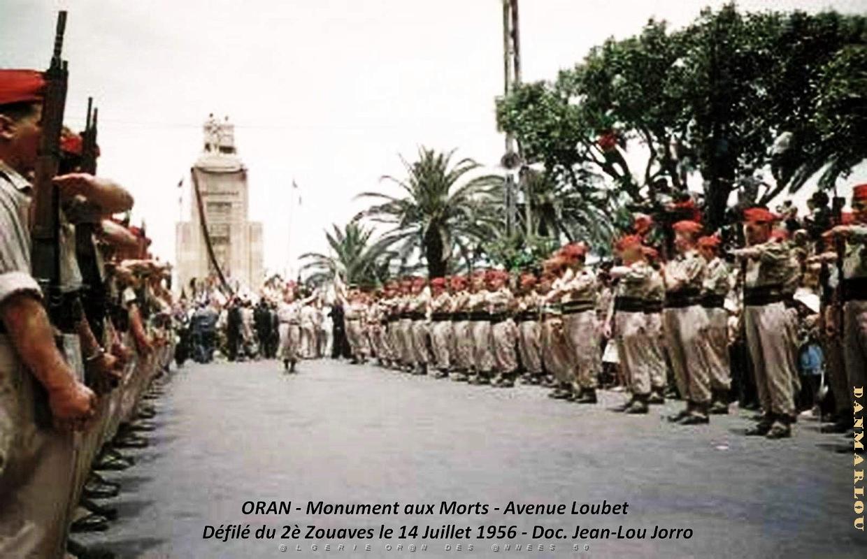 Oran - Monument aux Morts - Avenue Loubet - Defile - Jorro.jpg